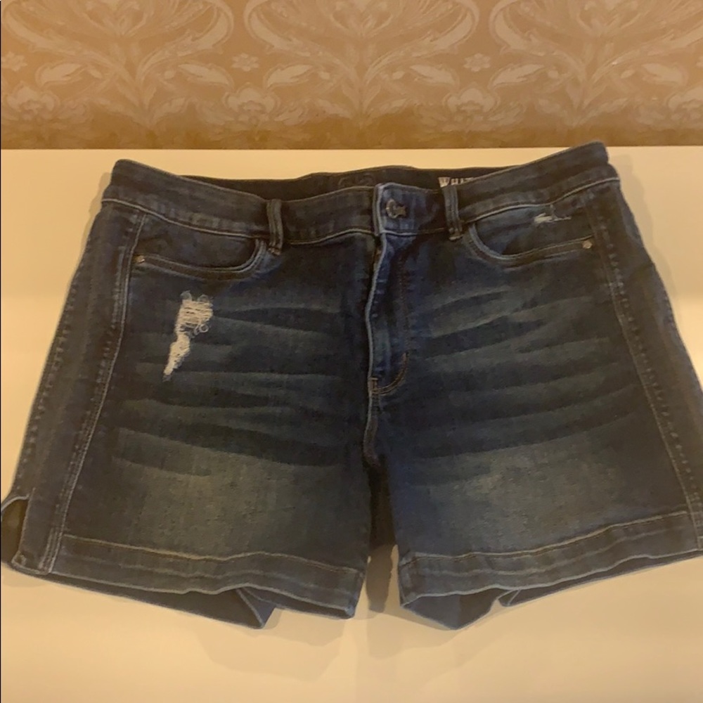WHBM Jean shorts size 12- stretch